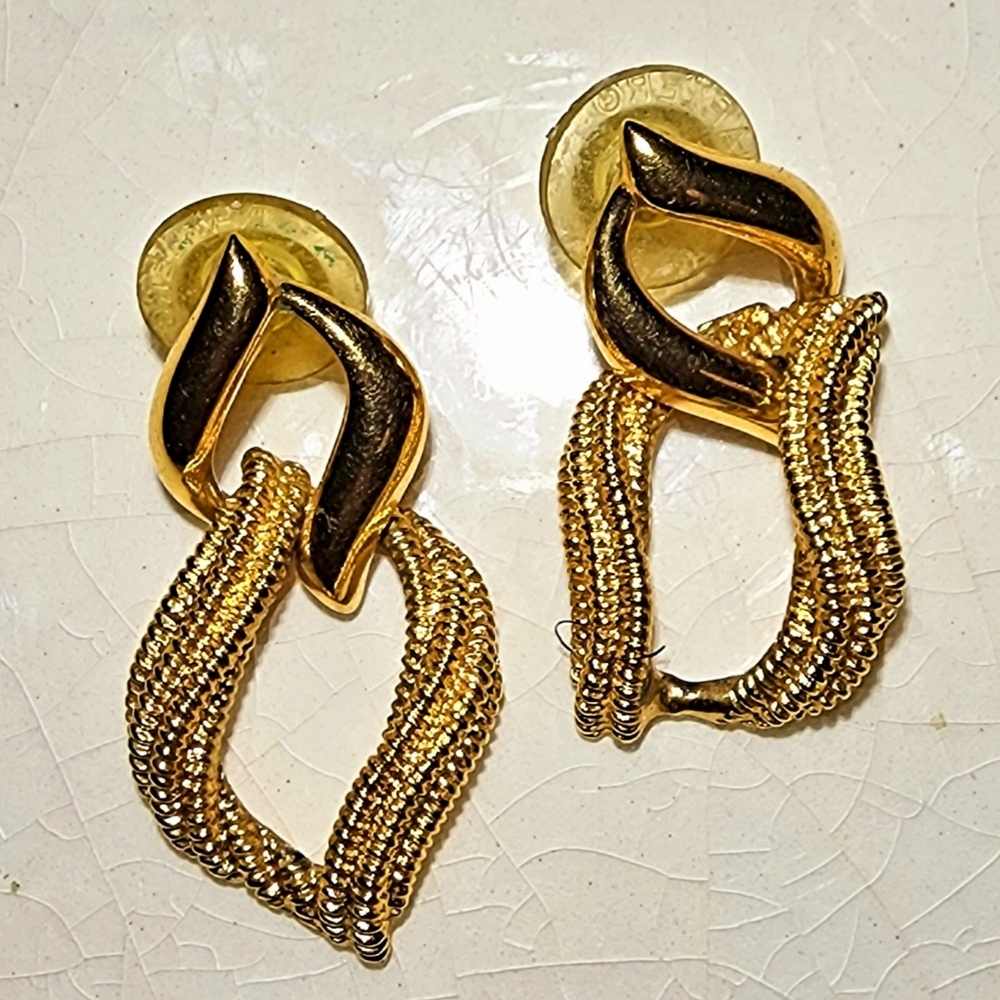 Vintage Napier texture gold abstract doorknocker pierced earrings